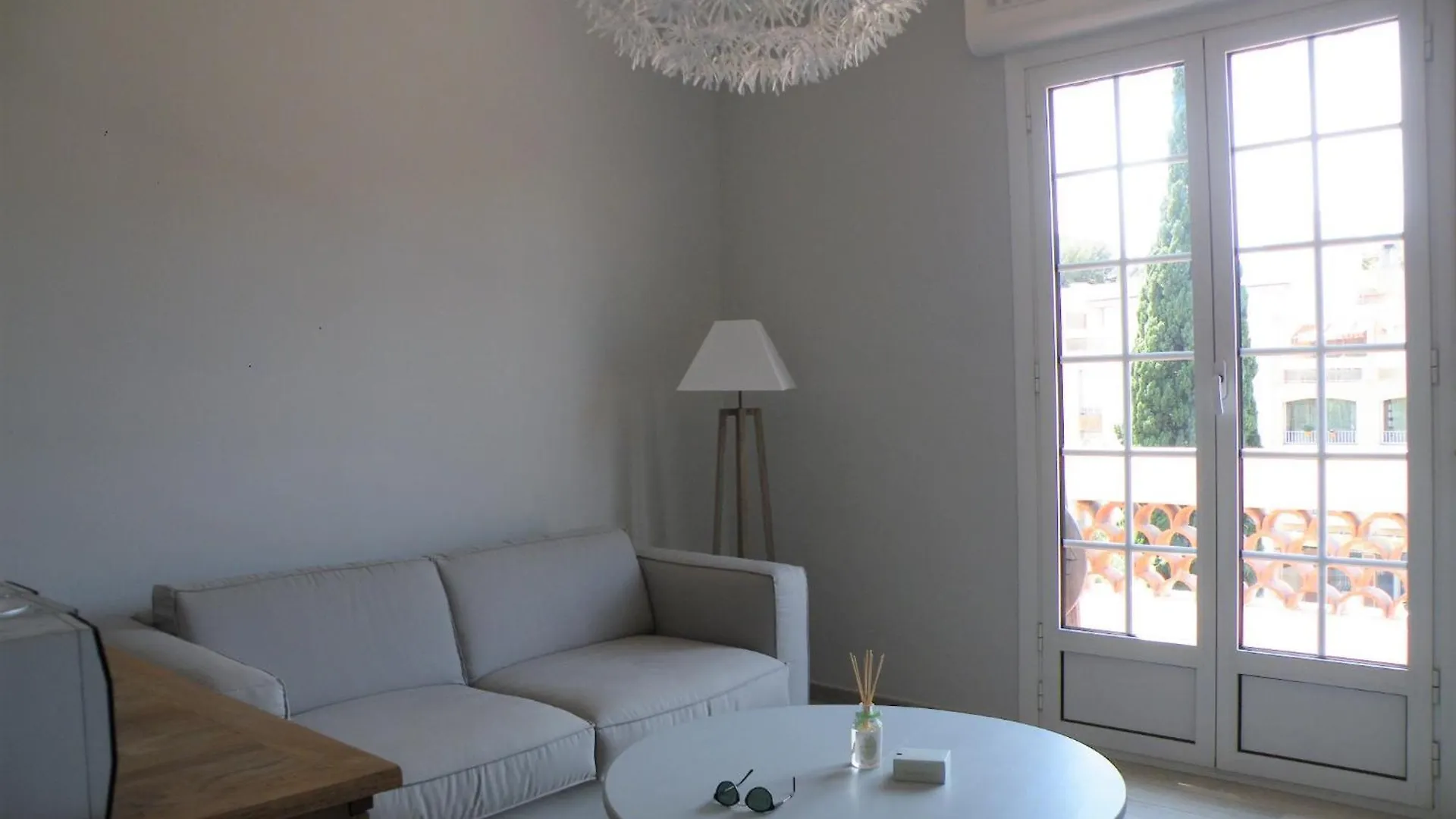Tres Joli T2 Bandol Apartment