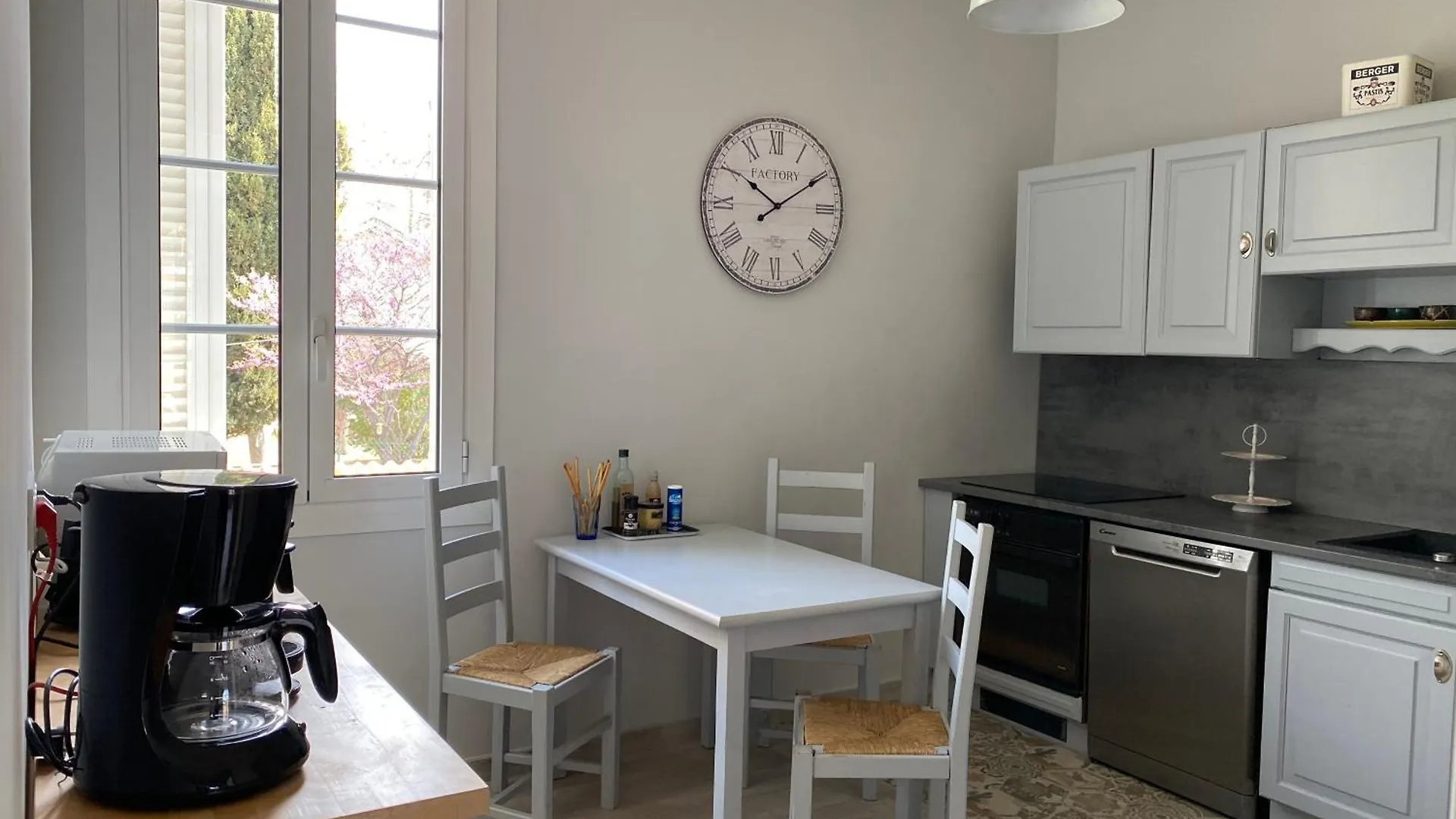 Tres Joli T2 Bandol Apartment
